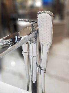 Смеситель для ванны AltroBagno Aperto 020201 Cr хром